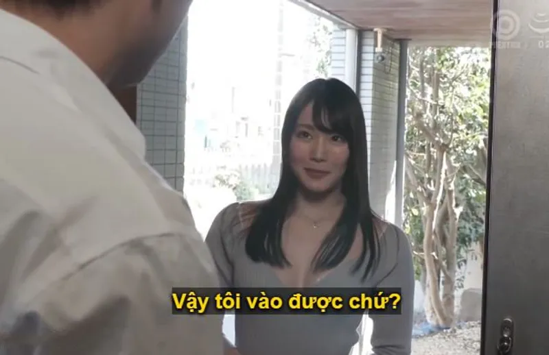 Anh chàng hàng xóm giàu có bị cô em gái nhà bên cạnh xinh tươi, trẻ trung nhưng đã có chồng, mới dọn về dụ dỗ quan hệ.